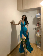 Chic Blue Halter V Neck Satin Slit Mermaid Evening Dress Long Party Gown