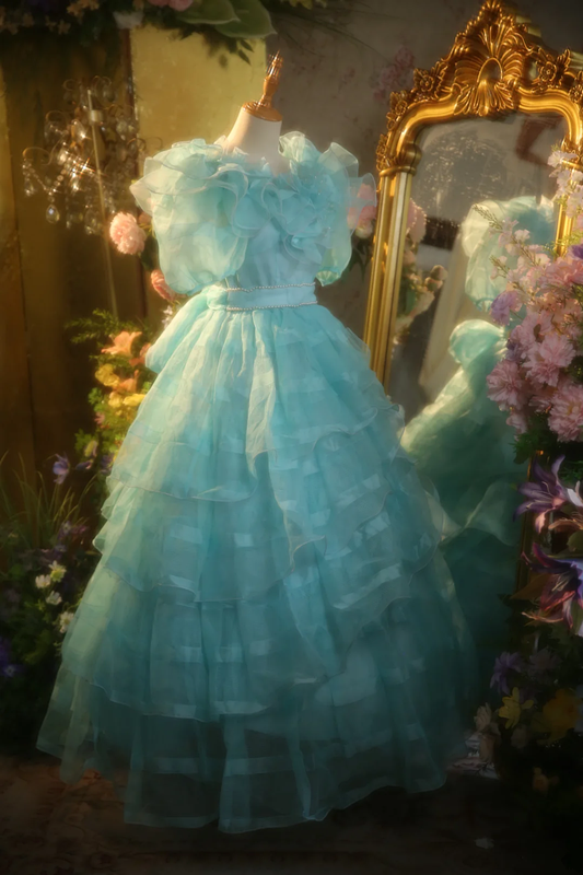 Light blue puff sleeves, fitted waist, full skirt, ball gown, bridal gown R7260