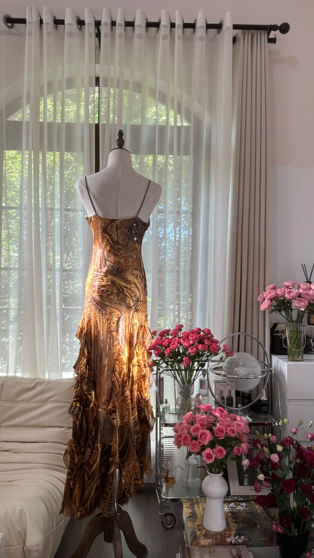 Brown and gold halter-neck fitted tiered skirt sexy long ball gown R7792