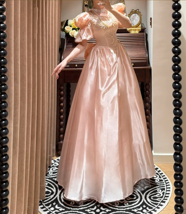 Cute Pink Ball Gown Satin Beaded Long Party Dress Prom Gown With Bow