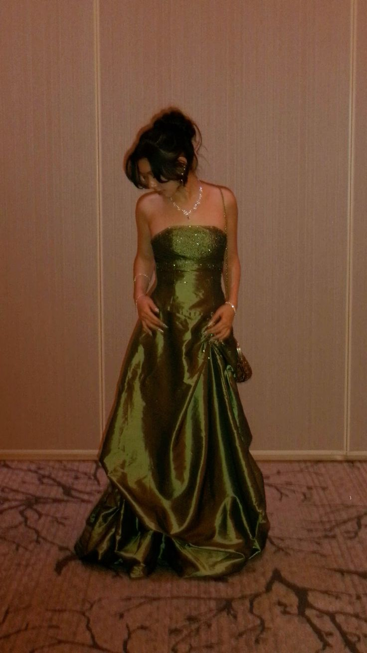Elegant Olive Green Strapless Satin Sequin Long Birthday Party Dress Evening Gown