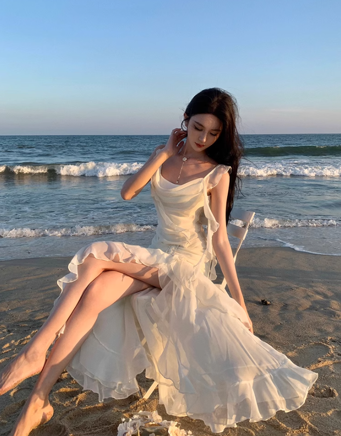 French style white suspenders beautiful small skirt seaside holiday dress fairy skirt R1605