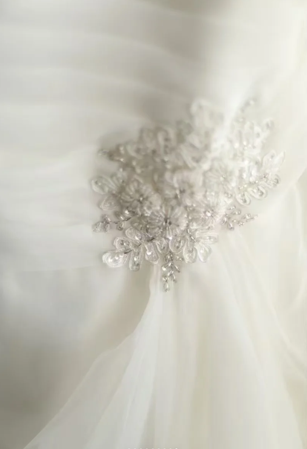 Charming Spaghetti Straps White Irregular Satin Organza Mermaid Princess Wedding Dress Long Bridal Gowns