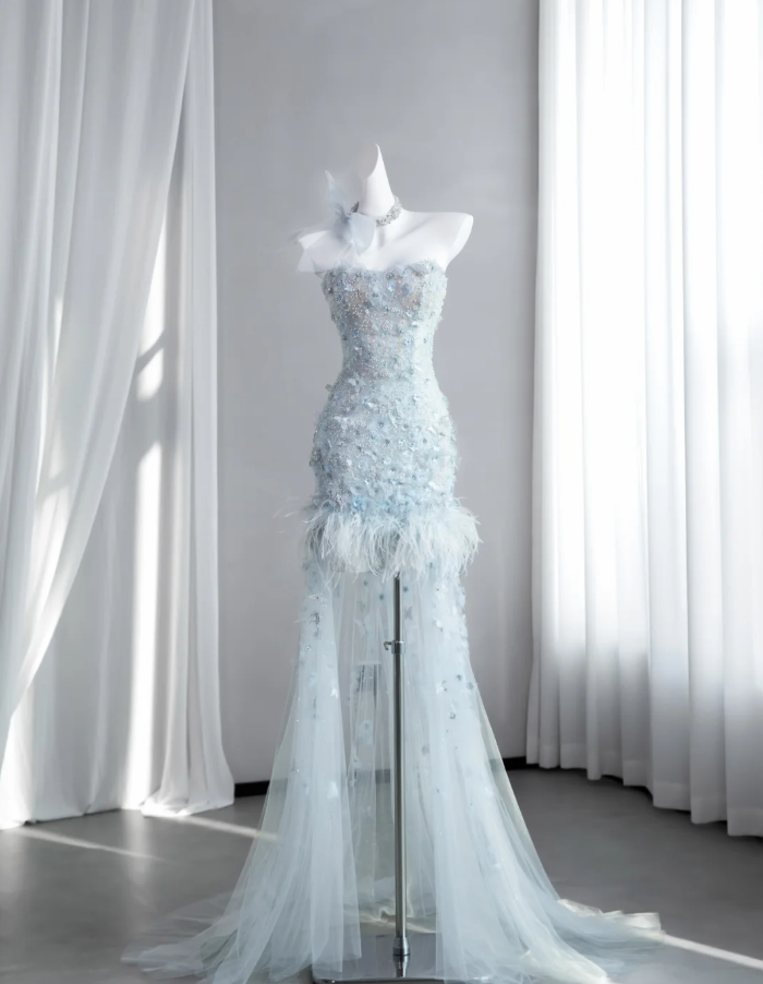 Elegant Light Blue Strapless Tulle Beaded Mermaid Long Wedding Guest Dress Formal Party Dress With Butterfly Appliques SP1512