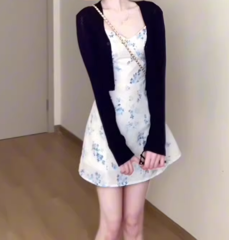 Gentle temperament blue suspender dress beautiful unique waist A-line short skirt R0861