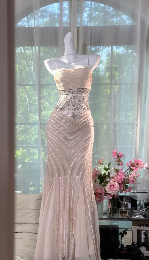 Classy Spaghetti Straps Chiffon Beaded Mermaid Evening Dress Long Party Gown