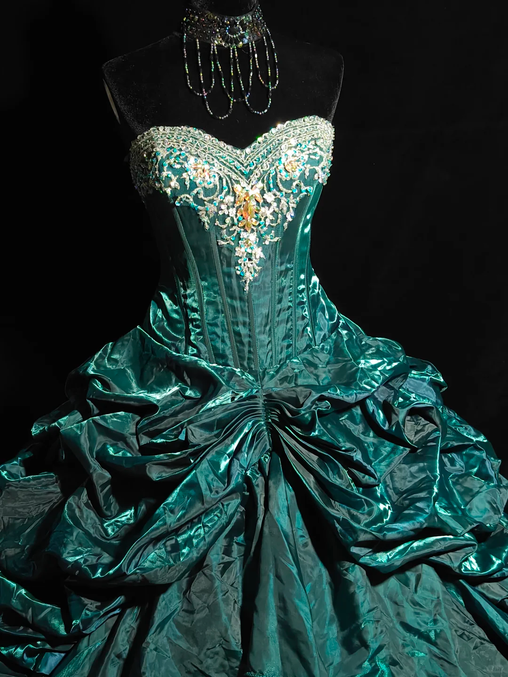 Green strapless fitted waist long ball gown with a full skirt, elegant ball dress R8674