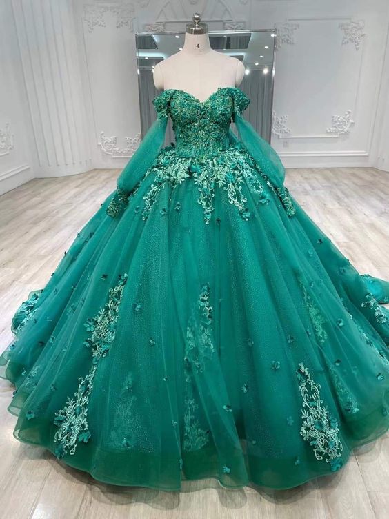 Princess Green Appliques Ball Gown Quinceanera Dress Sweetheart Off Shoulder Party Sweet 15 Party Dress