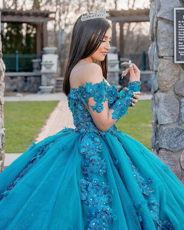 Princess Quinceanera Dresses Lace Applique Sweet 16 Dress Long Sleeves vestidos de 15 Ball Gown Prom Gowns