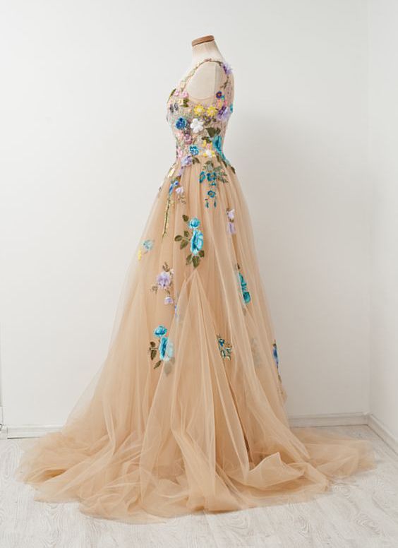 Champagne A line Sleeveless Tulle Prom Gown With Embroidery sleeveless Prom Gown With Hand made Flowers prom Dress evening Gown For Teens