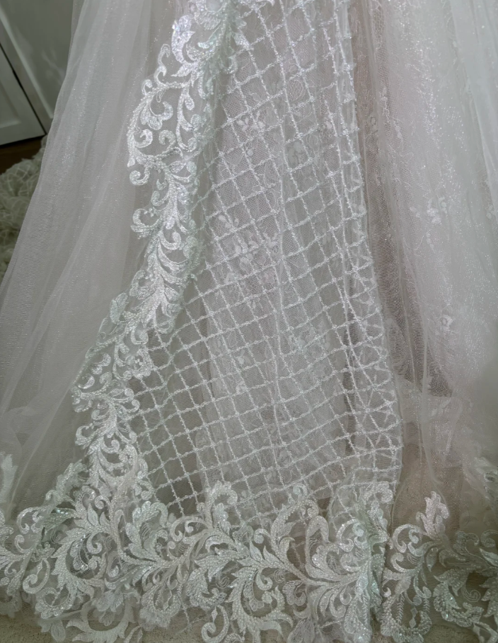 Beautiful White Off The Shoulder Tulle Lace Beaded Mermaid Long Wedding Dress SP1462