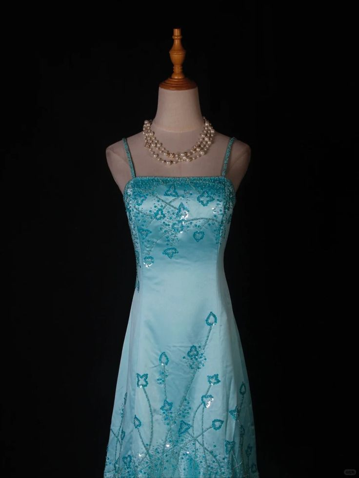Stylish Spaghetti Straps Ombre Blue Satin Sequin Beaded Mermaid Long Evening Dress Party Gown