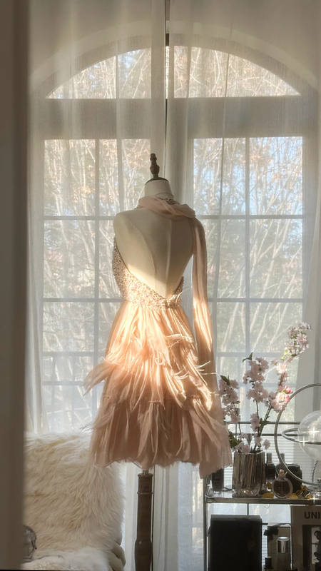 Champagne pink beaded bodice, fitted waist, tiered skirt, short ball gown R7687