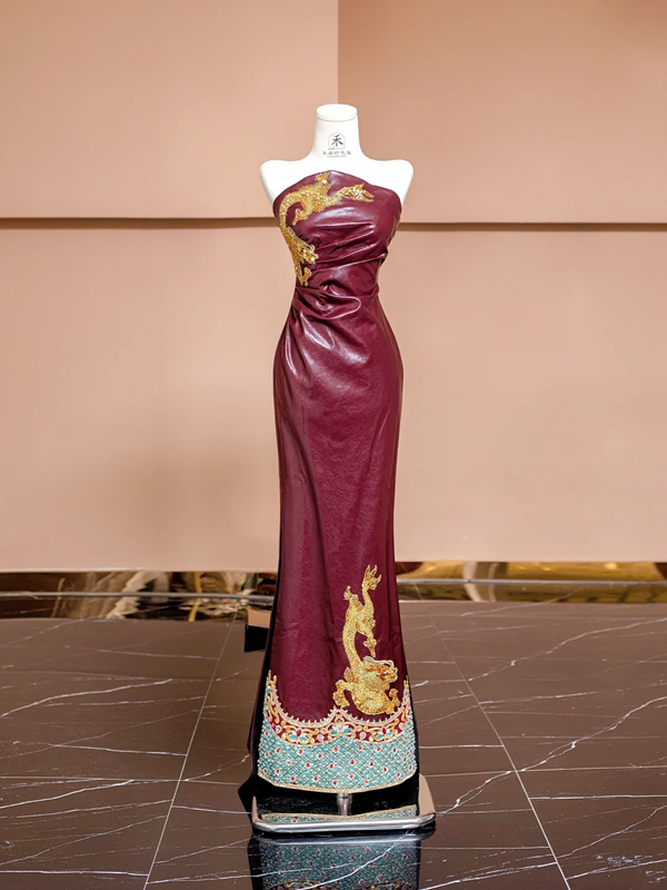 Burgundy strapless fitted waist bodycon sexy long ball gown, bridal dress R8340