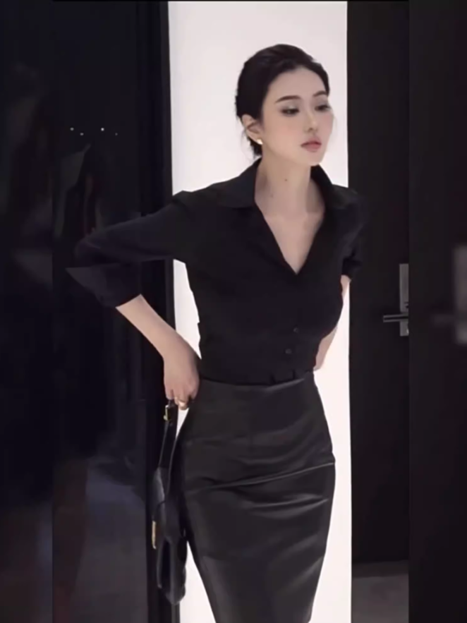 Large size French pure sexy black shirt intellectual style sister hip skirt suit R1837