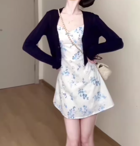 Gentle temperament blue suspender dress beautiful unique waist A-line short skirt R0861