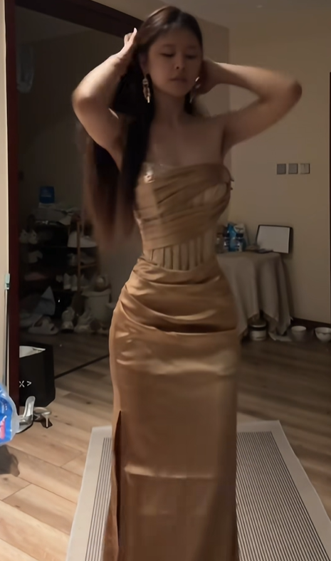 Gold strapless, cinched waist, boning, bodycon, sexy, long, elegant ball gown R8083
