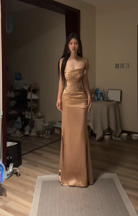Gold strapless, cinched waist, boning, bodycon, sexy, long, elegant ball gown R8083