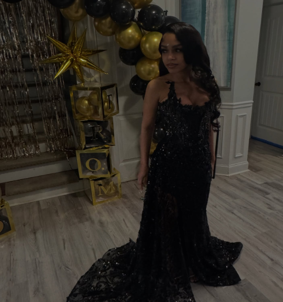 Gorgeous Black Lace Beaded Mermaid Slit Evening Dress Prom Gown
