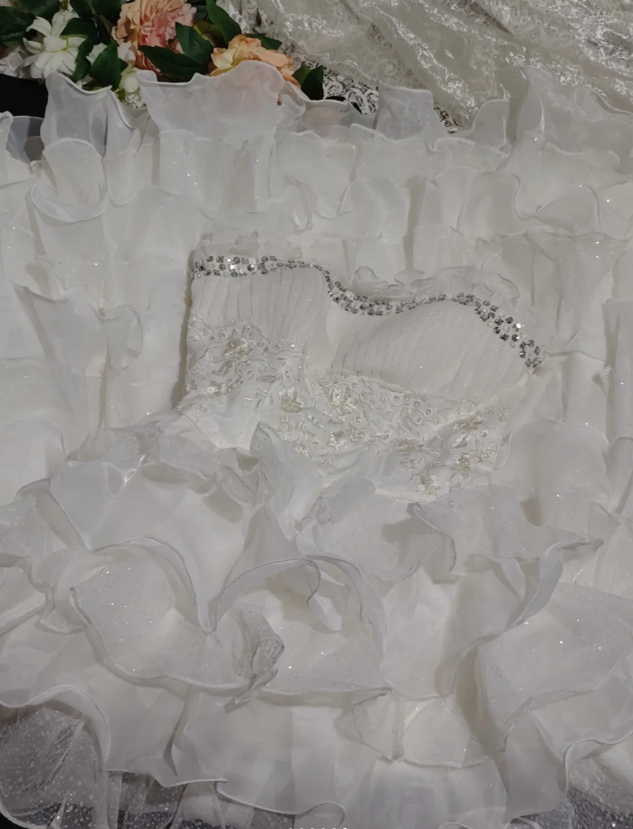 Glamorous Strapless Beaded White Chiffon Ruffles Layered Long Wedding Dress Formal Bridal Gowns