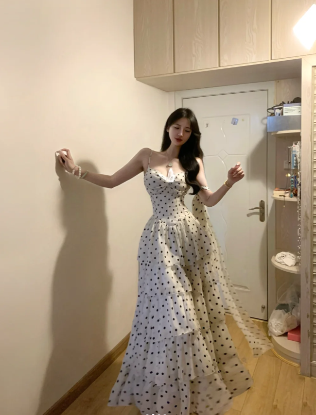 Cute Spaghetti Straps White Chiffon Dot Layered A Line Long Prom Gown Formal Birthday Party Dress