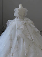 Dreamy Ball Gown Sweetheart Long Sleeves White Lace Wedding Dresses With Beads C1795