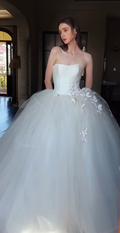 Pretty Ball Gown Strapless Satin Tulle Applique Long Wedding Dresses C3878