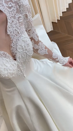 Elegant Ball Gown V Neck Satin Lace Long Sleeves With Veil Long Wedding Dresses C4020