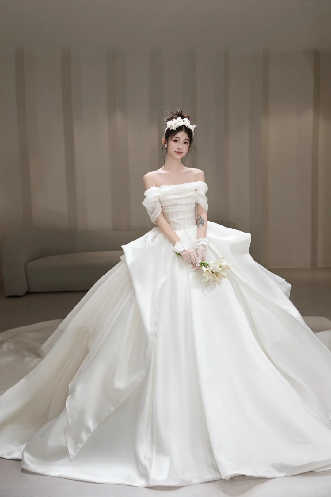 Pretty Ball Gown Off The Shoulder Satin Long Wedding Dresses C4048