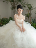 Pretty Ball Gown Strapless Tulle Long Wedding Dresses C4095