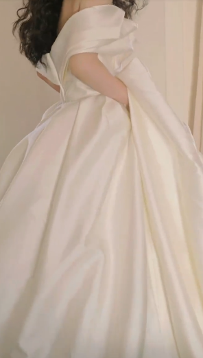 Classy Ball Gown Off The Shoulder Satin Long Wedding Dresses C4133