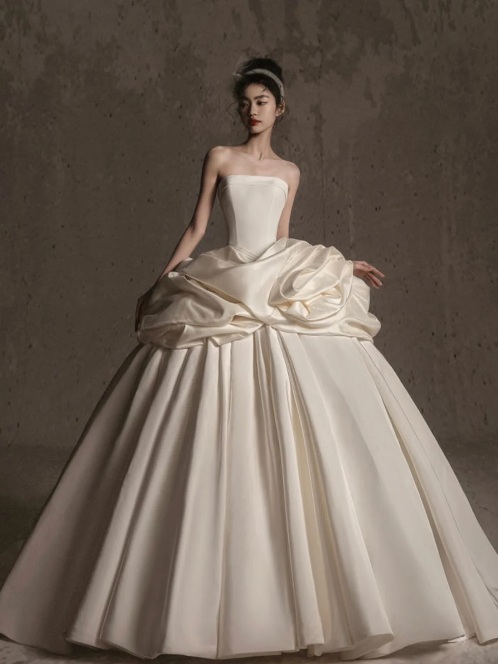 Elegant Ball Gown Strapless Satin Long Wedding Dresses C4134