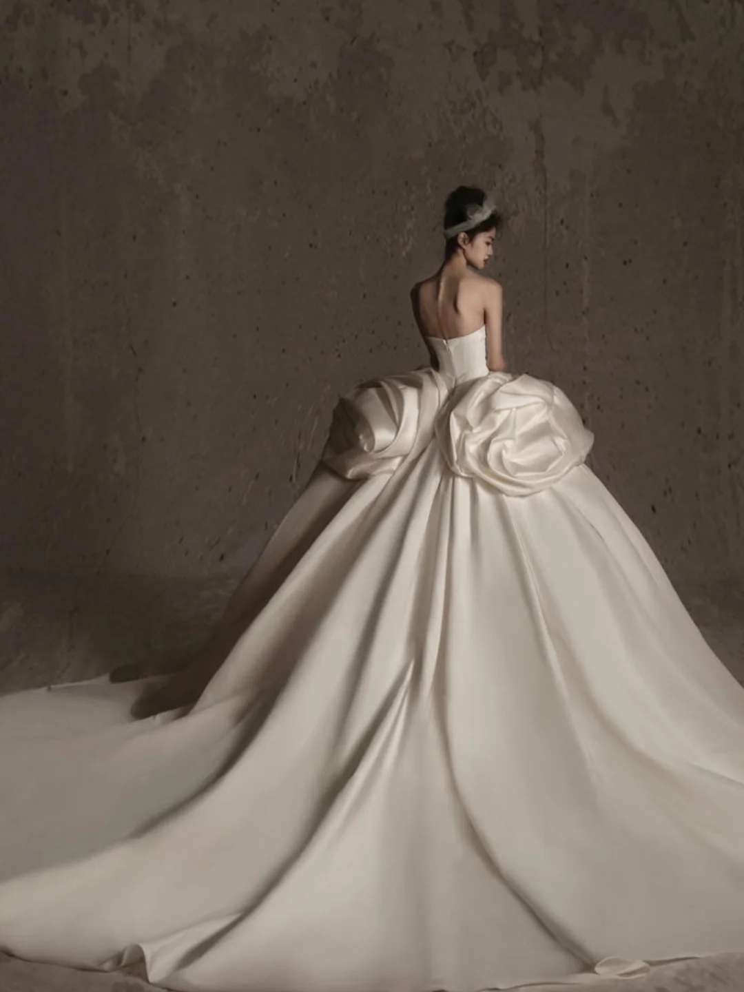 Elegant Ball Gown Strapless Satin Long Wedding Dresses C4134