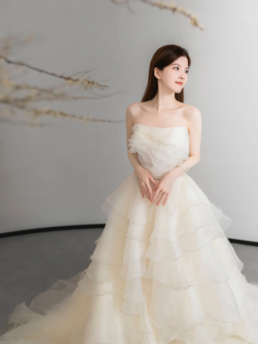 Pretty Ball Gown Strapless Chiffon Long Wedding Dresses C4144