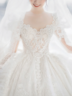 Timeless Ball Gown Tulle Lace Applique Long Sleeves With Veil Long Wedding Dresses C4197
