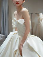 Pretty Ball Gown Strapless Satin Pleated With Veil Long Wedding Dresses C4286