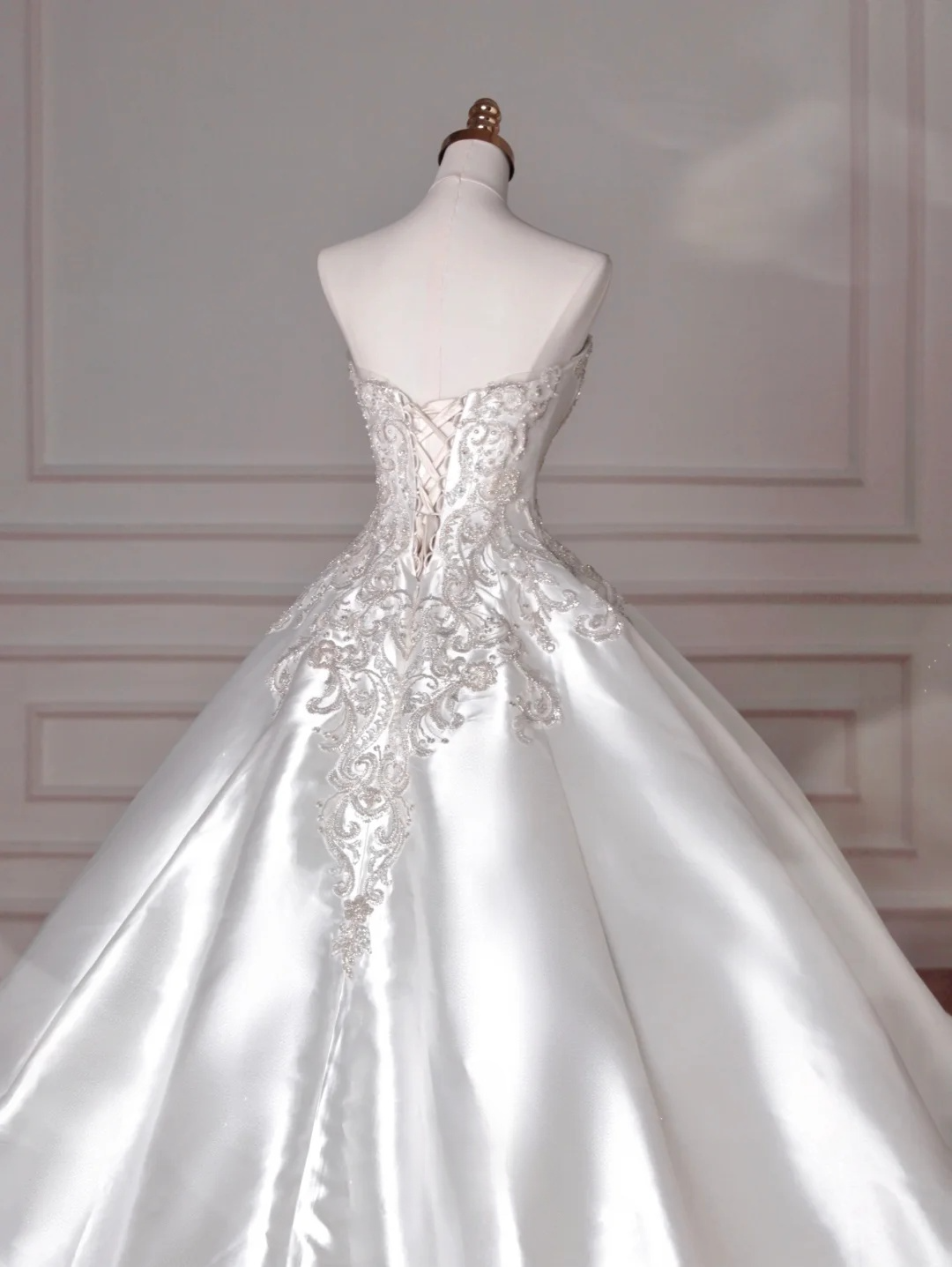 Dreamy Ball Gown Strapless Satin Sequin Beads Long Wedding Dresses C4393
