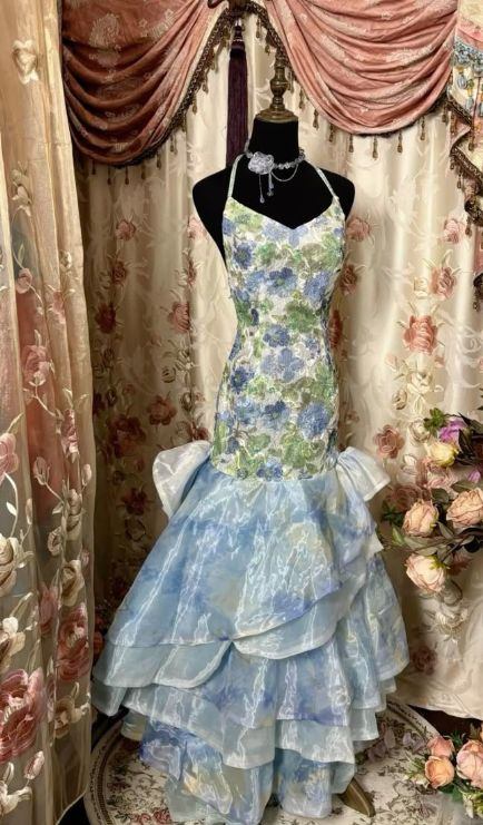 Chic Halter Floral Organza Mermaid Evening Dress Prom Dresses SP650