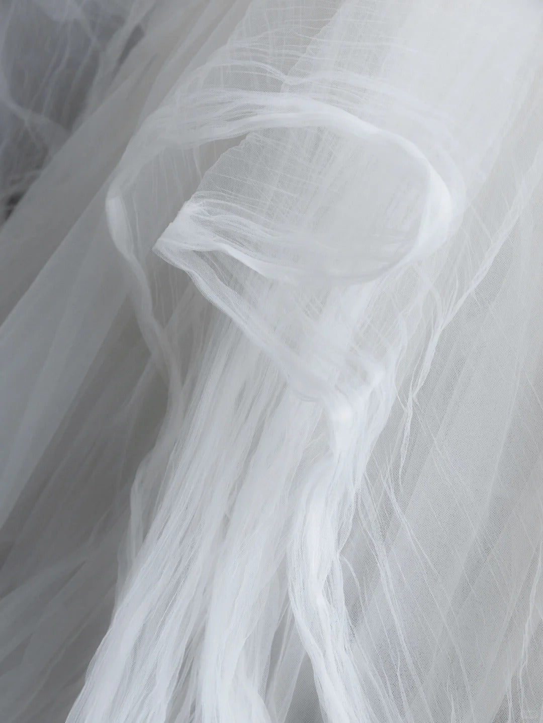 Alluring White Tulle Wedding Dress Strapless Mermaid Bridal Gowns CY0017