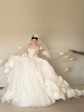 Lovely A-Line Handmade Flowers Wedding Dress Strapless Tulle Bridal Gowns CY0033