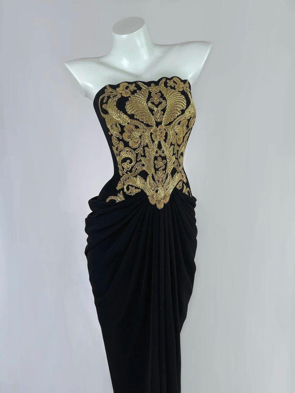 Fancy Strapless Black Prom Dress Ruched Appliques Sheath Evening Dress CY0043
