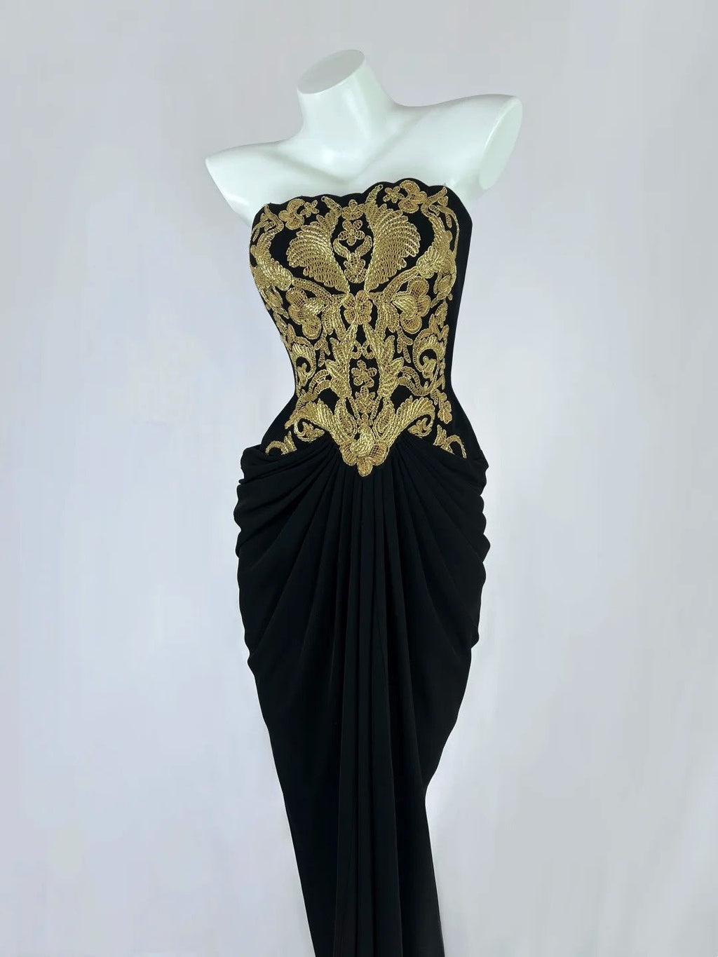 Fancy Strapless Black Prom Dress Ruched Appliques Sheath Evening Dress CY0043