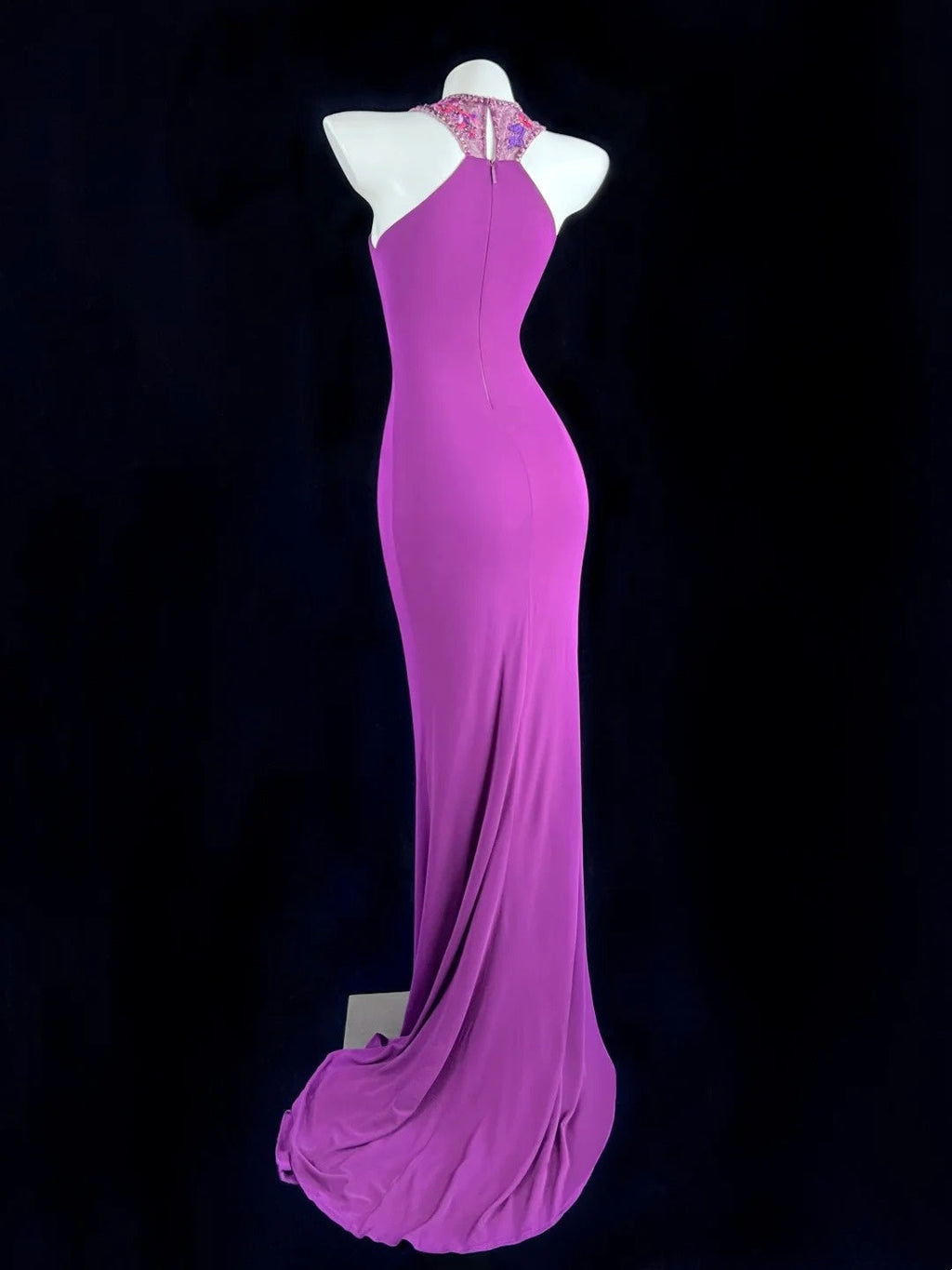 Enticing Halter Neck Purple Prom Dress Appliques Beads Mermaid Evening Dress CY0062