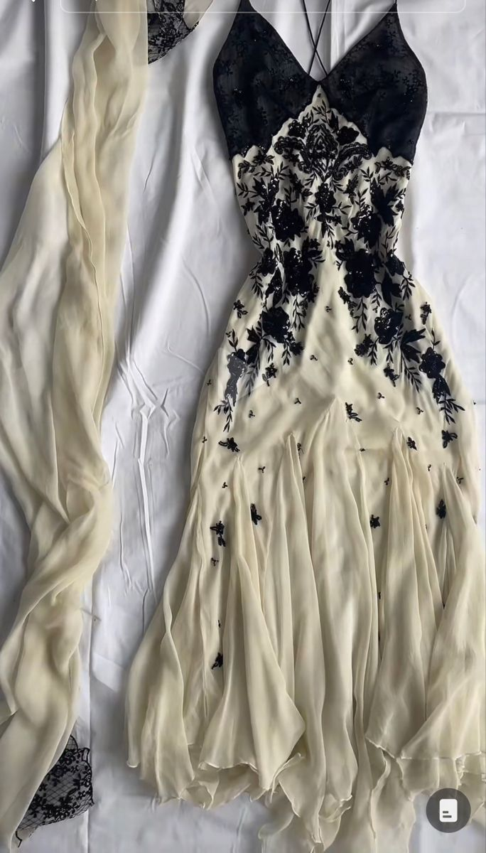 Classy Ivory Mermaid Spaghetti Strap Chiffon Appliques Beaded Prom Dress Evening Dress Y8782