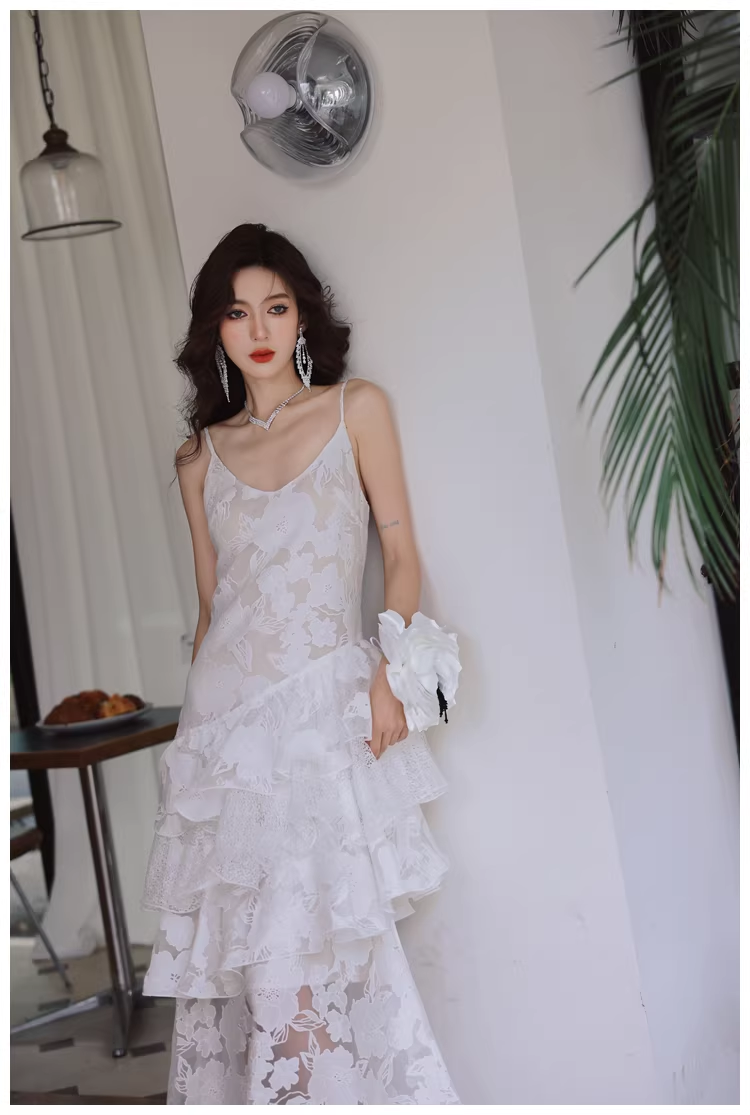Fairy Spaghetti Strap White Lace Ruffle Layered Mermaid Long Prom Dress Evening Gowns
