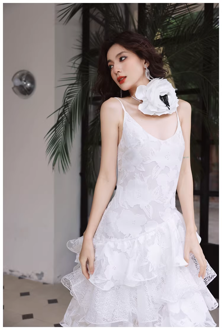Fairy Spaghetti Strap White Lace Ruffle Layered Mermaid Long Prom Dress Evening Gowns