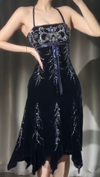Gorgeous Halter Dark Purple Knee Sheath Evening Dress Beaded Velvet Birthday Outfits SP1896