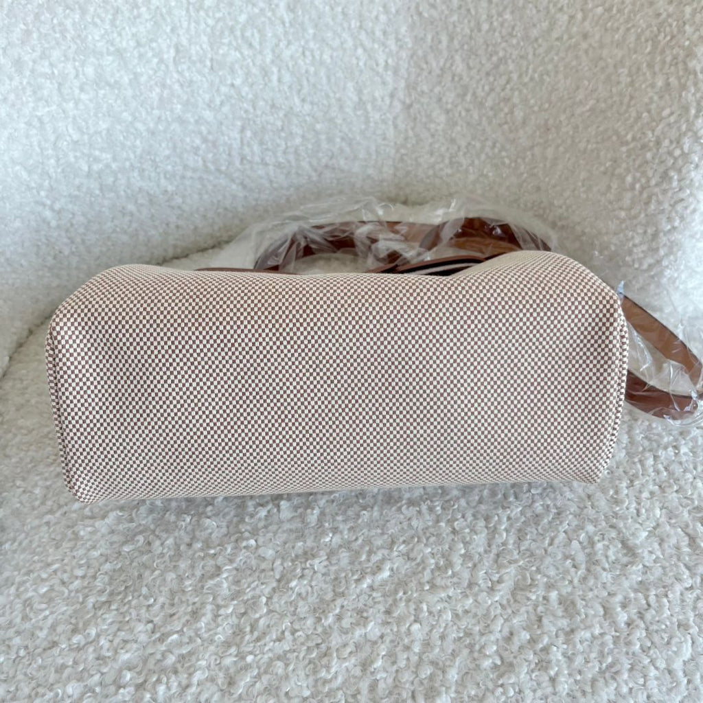 Hermès Herbag Zip 31 Bag In Retourne Viking Canvas With Gold Hardware Ecru-Beige-Fauve