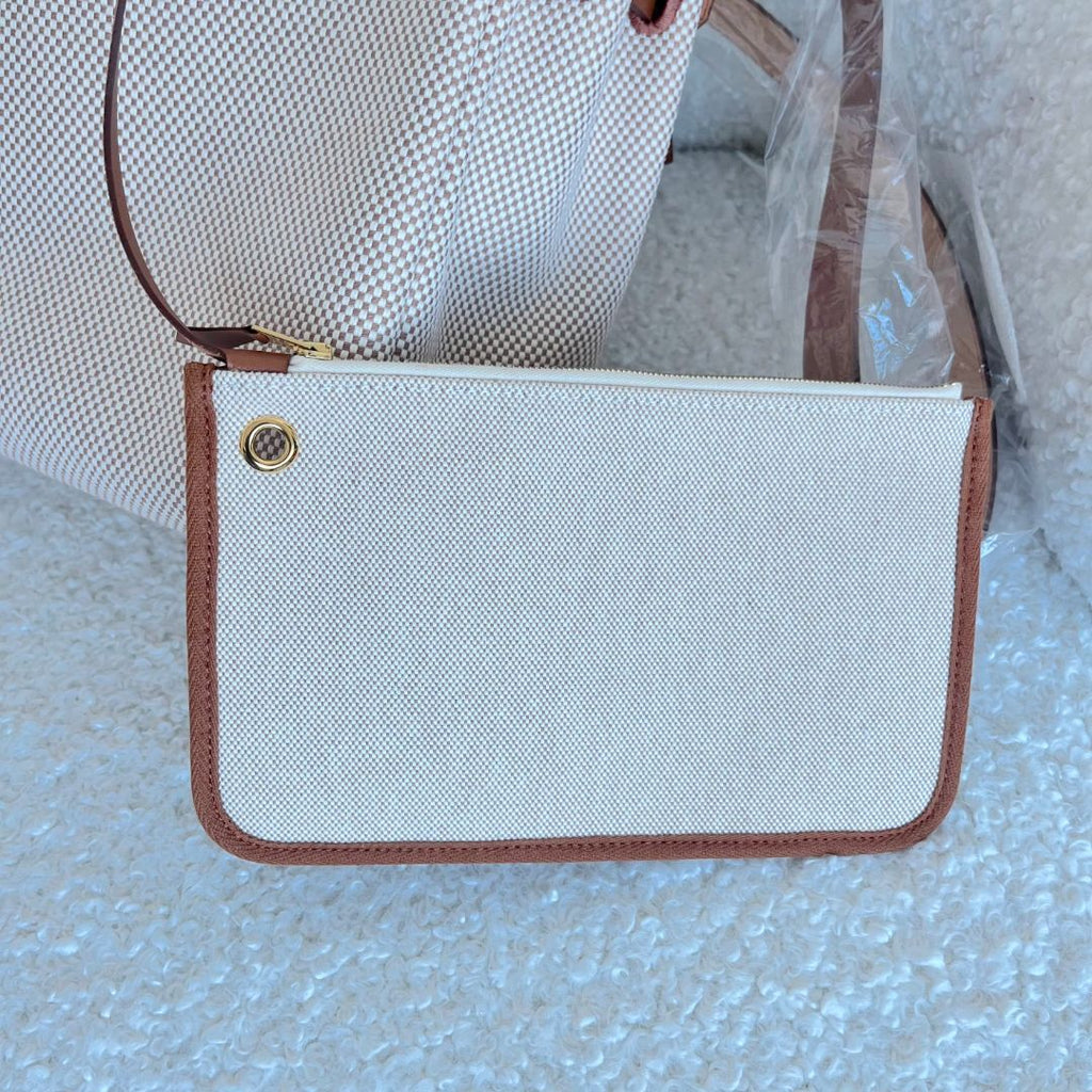 Hermès Herbag Zip 31 Bag In Retourne Viking Canvas With Gold Hardware Ecru-Beige-Fauve