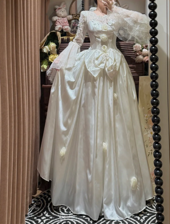 Charming Beaded Bow Satin Ball Gown White Long Wedding Dress